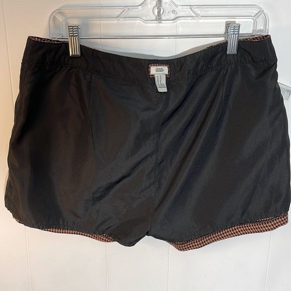 Forever 21 I-Love H81 Brown Black Houndstooth Trouser Style Dress Shorts - Picture 5 of 11